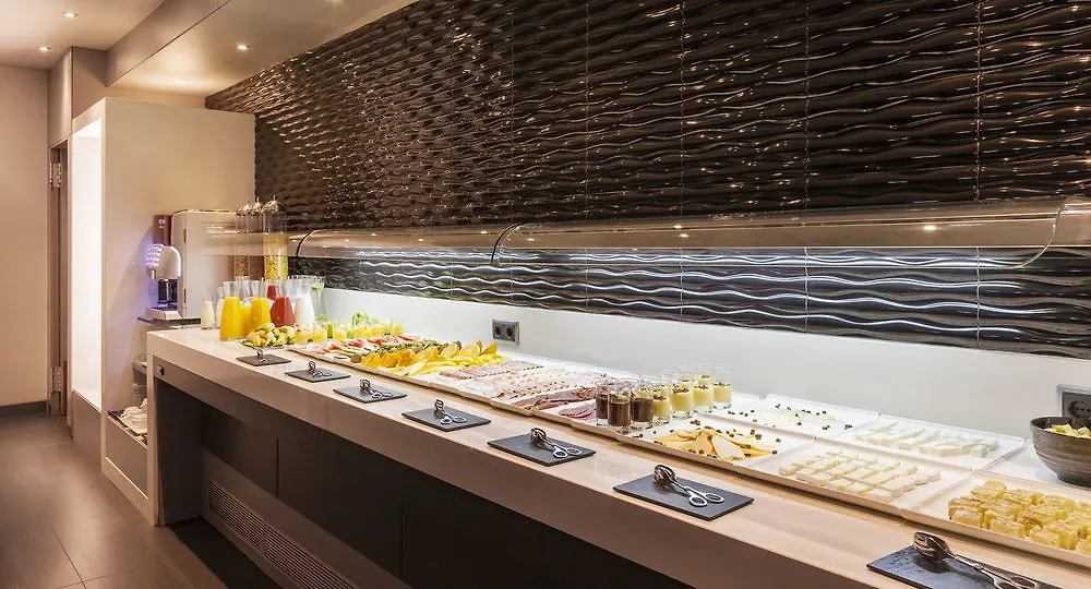 Hotel Ilunion Bel-Art Barcellona Spagna