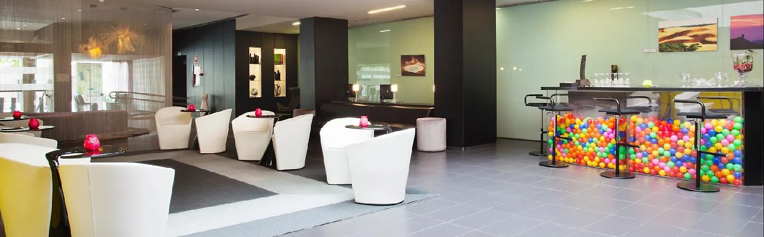 Ilunion Bel-Art Hotel Barcelona 4*,