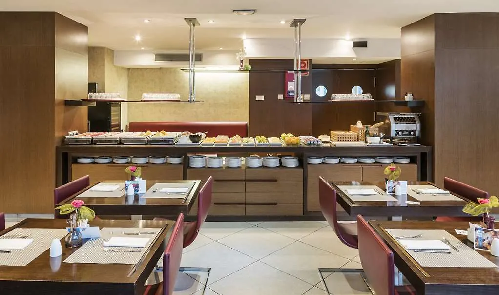 Ilunion Bel-Art Hotel Barcelona 4*,  Spain